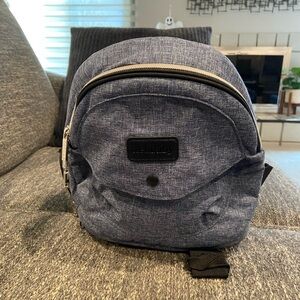 NWOT Tushbaby Hip Carrier in Denim